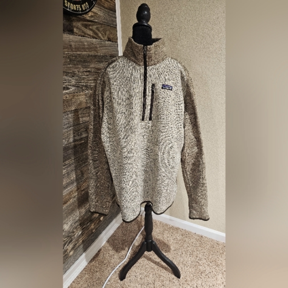 Patagonia Men's Better Sweater 1/4 Zip Pullover. XXL. Never Worn